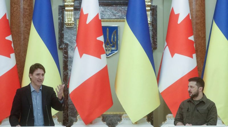 加拿大总理特鲁多突访基辅，宣布为乌克兰提供新武器